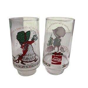 Vintage Coca Cola Holly Hobbie Glasses Christmas Limited Edition 12 oz